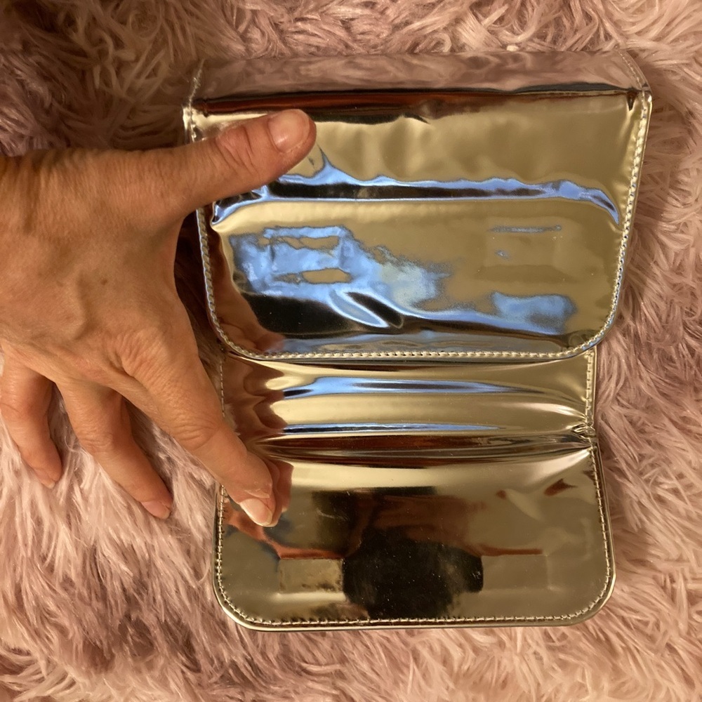 Marc Jacobs Small Silver Leather Case - Picture 7 of 7